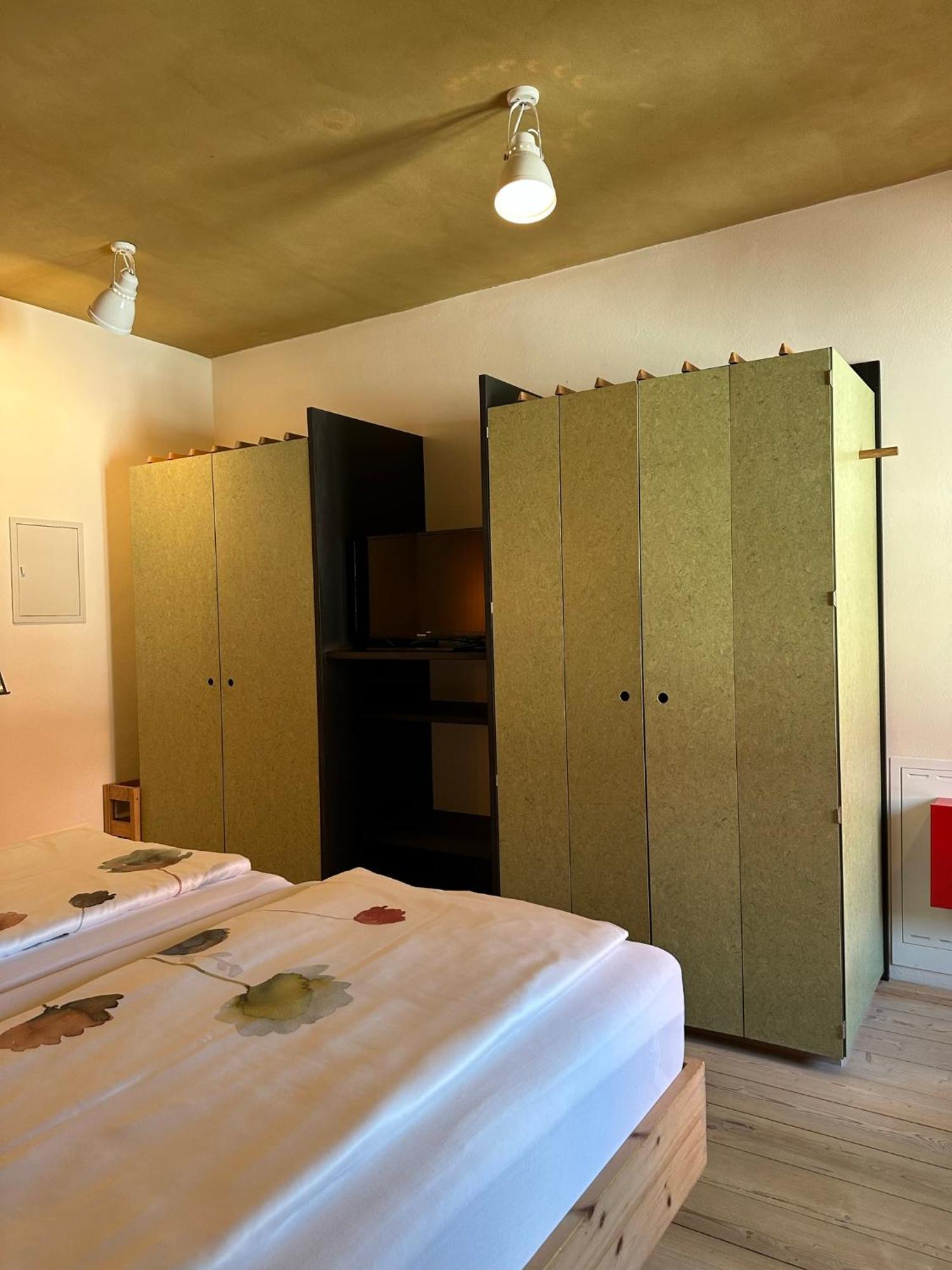 Seehotel Amtshof Langenargen Bilik gambar